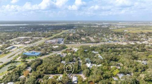 St. Augustine House | Coastal Cham l Mins to State Park Beach & DNTN
