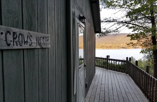 Hall Quarry Cottage | Coastal Charm with Incredible views of Acadia National Park Mountains and Ocean