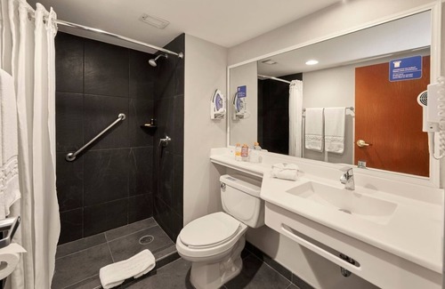 El Tezal Hotel | Coastal Comfort at a Prime Spot Near Cabo’s Top Destinations - 4 Units