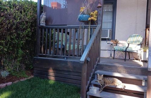 Northwest San Pedro House | Coastal Cottage Near All