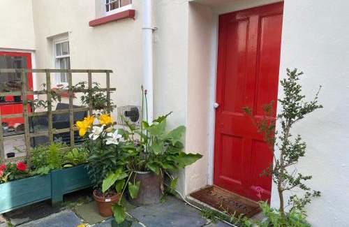 Hartland House | Coastal cottage ‘The Old Bank’