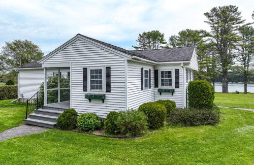 Waldoboro House | Coastal Cottage