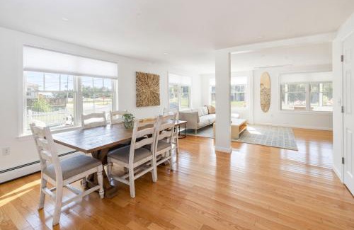 Scarborough House | Coastal Haven, Bright 3BR Beach Retreat