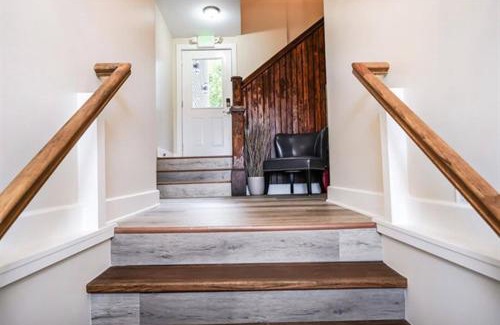 Sandusky Apartment | Coastal Retreat