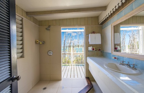 Fryes Beach Resort | Cocobay Resort - All Inclusive - Adults Only