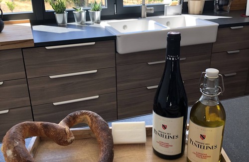 Vedene House | Cocon de Calme au Coeur des Vignes et des Cigales