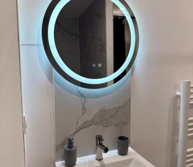 Buers Apartment | Cocon magic-Jacuzzi & Netflix