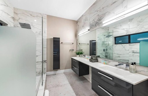 Northeast Coconut Grove House | Coconut Grove Villa with heated Pool sleeps 12