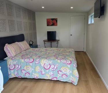 Midhirst House | Cold Ebb Mountain View Homestay