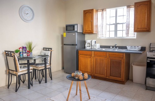 Cole Bay Apartment | Cole Bay - Chic 1-bedroom furished apartment in walking distance to Simpsonbay