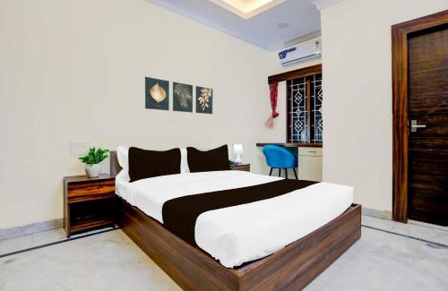 BTM Layout Hotel | Collection O Bangalore Central Silk Board Metro Station