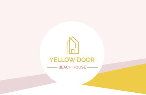 Encinitas House | Colorful & Comfy Gem Close to Beach - Yard - Pkg