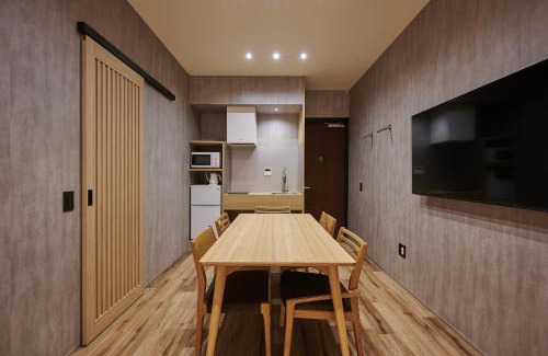 Sumiyoshi Apartment | Colors Hakata