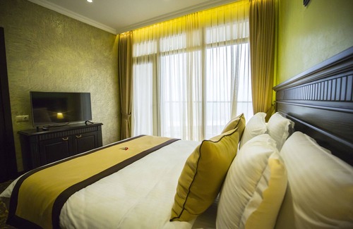 New Boulevard Hotel | Colosseum Marina Hotel