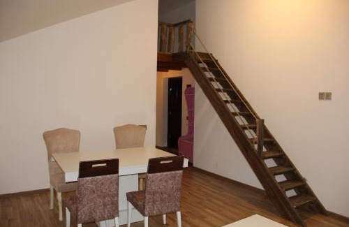 Sabayil Apartment | Colour