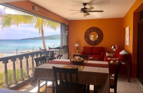 Estate Two Brothers Condo | Come and enjoy 5 miles of beach for your tropical vacation! 🌴