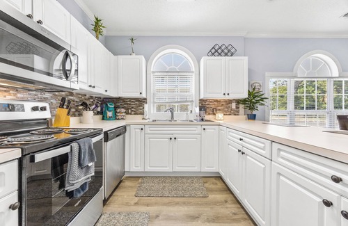 Central Myrtle Beach Condo | Come stay at our MYRTLE BEACH ESCAPE! Minutes from everything!