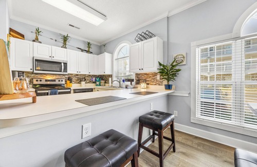 Central Myrtle Beach Condo | Come stay at our MYRTLE BEACH ESCAPE! Minutes from everything!