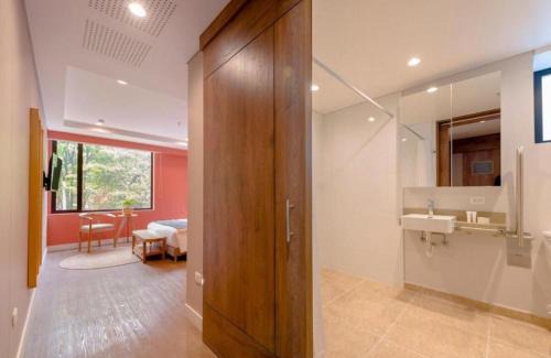 Los Naranjos Apartment | Comfort and Style -Exclusive Area in El Tesoro 307