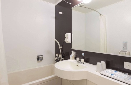 Kumoji Hotel | Comfort Hotel Naha Prefectural Office