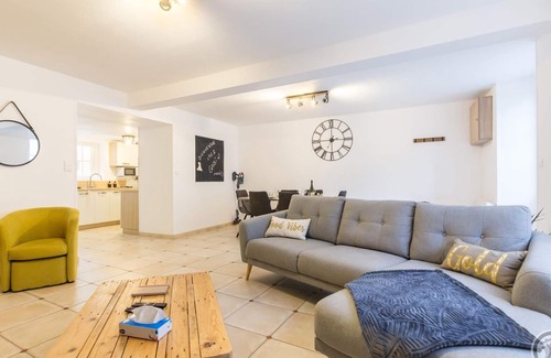 Carentan Cottage | Comfort in Carentan: Family house near the port