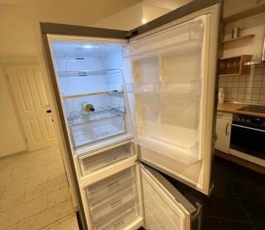 Rhein-Erft-Kreis District House | Comfort in Hürth with pool and fireplace