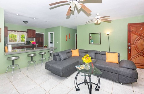Gibson Bight Condo | Comfort – Modern Spacious 2BDRMS Condo in West End