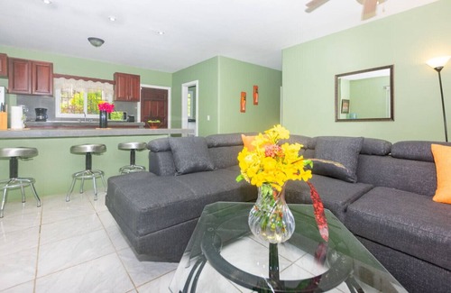 Gibson Bight Condo | Comfort – Modern Spacious 2BDRMS Condo in West End