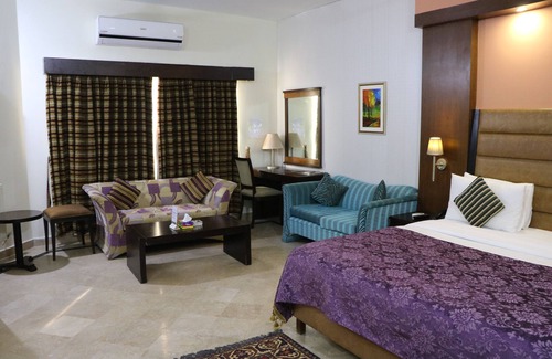 F-7 Sector Hotel | Comfort Residency