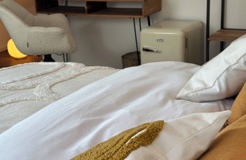 Osterath Bed & Breakfast | Comfort room with gym, near DUS airport & trade fair center