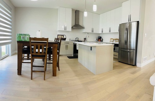 Middlesex Centre House | Comfort with luxury