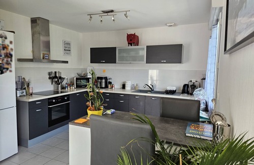 Bourg-en-Bresse Villa | Comfortable 5* villa in Bourg en Bresse, quiet location with private pool.