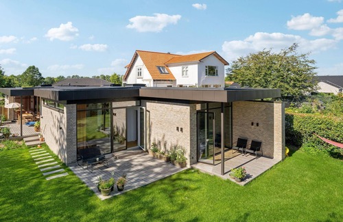 Lystrup House | Comfortable and large vacation home near the beach.