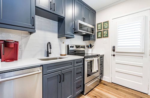 Southwest Raleigh Condo | Comfortable and Quiet Condo near the Village and NC State