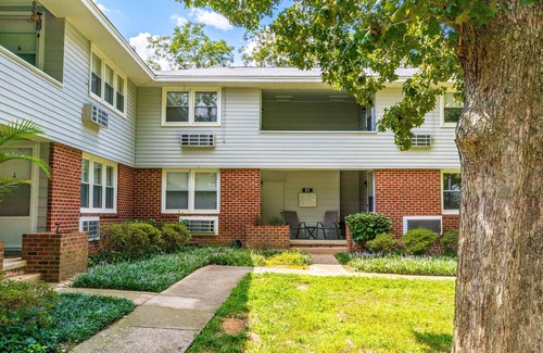 Southwest Raleigh Condo | Comfortable and Quiet Condo near the Village and NC State