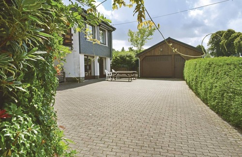 Buellingen Apartment | Comfortable and well-equipped apartment on the first floor, only 5 km from the lake Butgenbach.