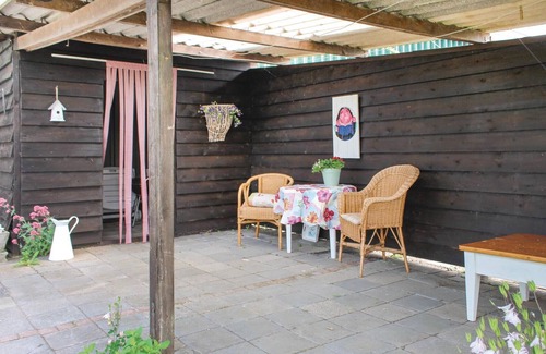 Kollumerpomp Apartment | Comfortable apartment in the province of Friesland, on the owner's property.
