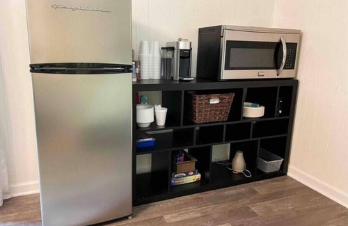 Nolensville Apartment | Comfortable + clean 1BR stay- 30 mins to Nashville