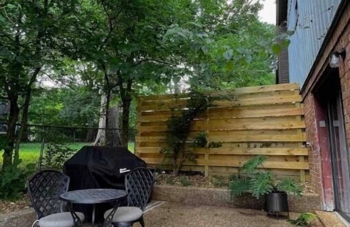 Nolensville Apartment | Comfortable + clean 1BR stay- 30 mins to Nashville
