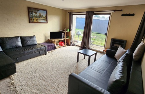 Berridale House | Comfortable, Family friendly Snow Vacation sleeps 6