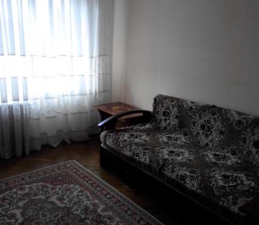 Dniprovs'kyi District Apartment | Comfortable flat near the Dnieper river in Kyiv