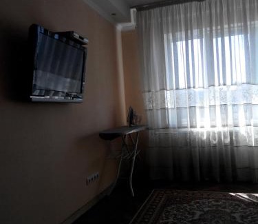 Dniprovs'kyi District Apartment | Comfortable flat near the Dnieper river in Kyiv