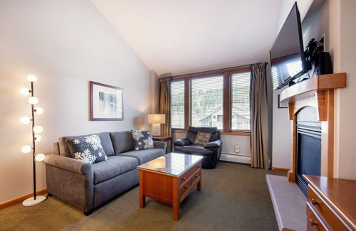 Winter Park Condo | Comfortable Mountain Adventure Condo at Zephyr Mountain Lodge with Village View (Value-Rated Condo 2506)