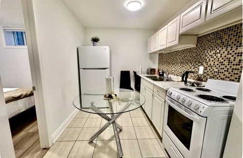 Midtown Toronto House | Comfortable place In an Amazing Location