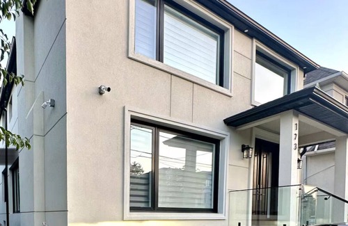 Midtown Toronto House | Comfortable place In an Amazing Location