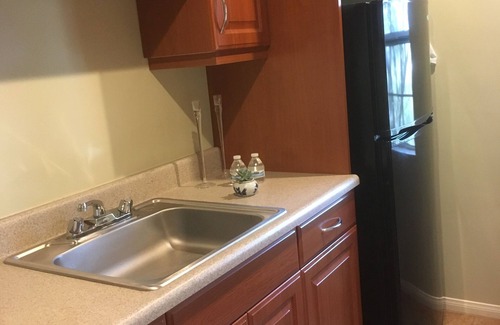 Elysian Heights Apartment | Comfortable private apartment for 3 people in a beautiful Echo Park.