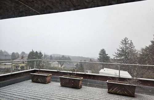 Hadersfeld Apartment | Comfortable stay with a terrace, panoramic view