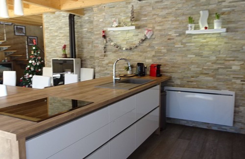 Saint-Mamet House | Comfortable villa, air conditioning, 3 bedrooms, 3 bathrooms, garden