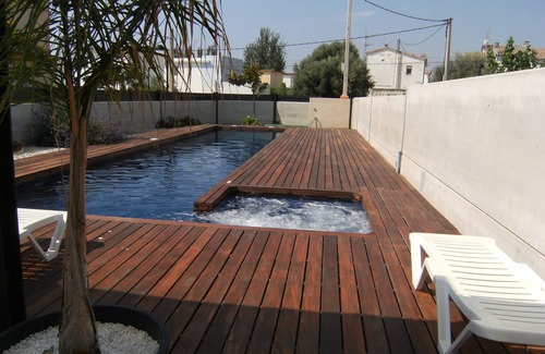 Vinaros Ski Chalet | Comfortable villa with private pool in Vinaròs 300 m. Beach 6 people