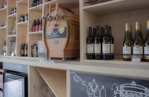 Voorthuizen House | Comfortably Furnished Tent Lodge with Stove near Veluwe